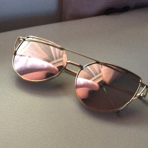 Pink Barbie mirror oversized cateye sunglasses glam sexy reflective beach summer - Picture 2 of 5